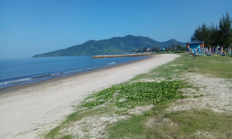 pantai bosur