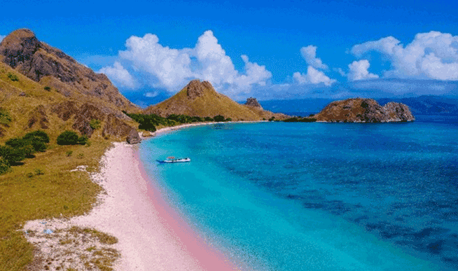 keindahan pantai lokmbok