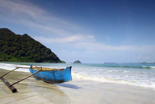 pantai selong belanak